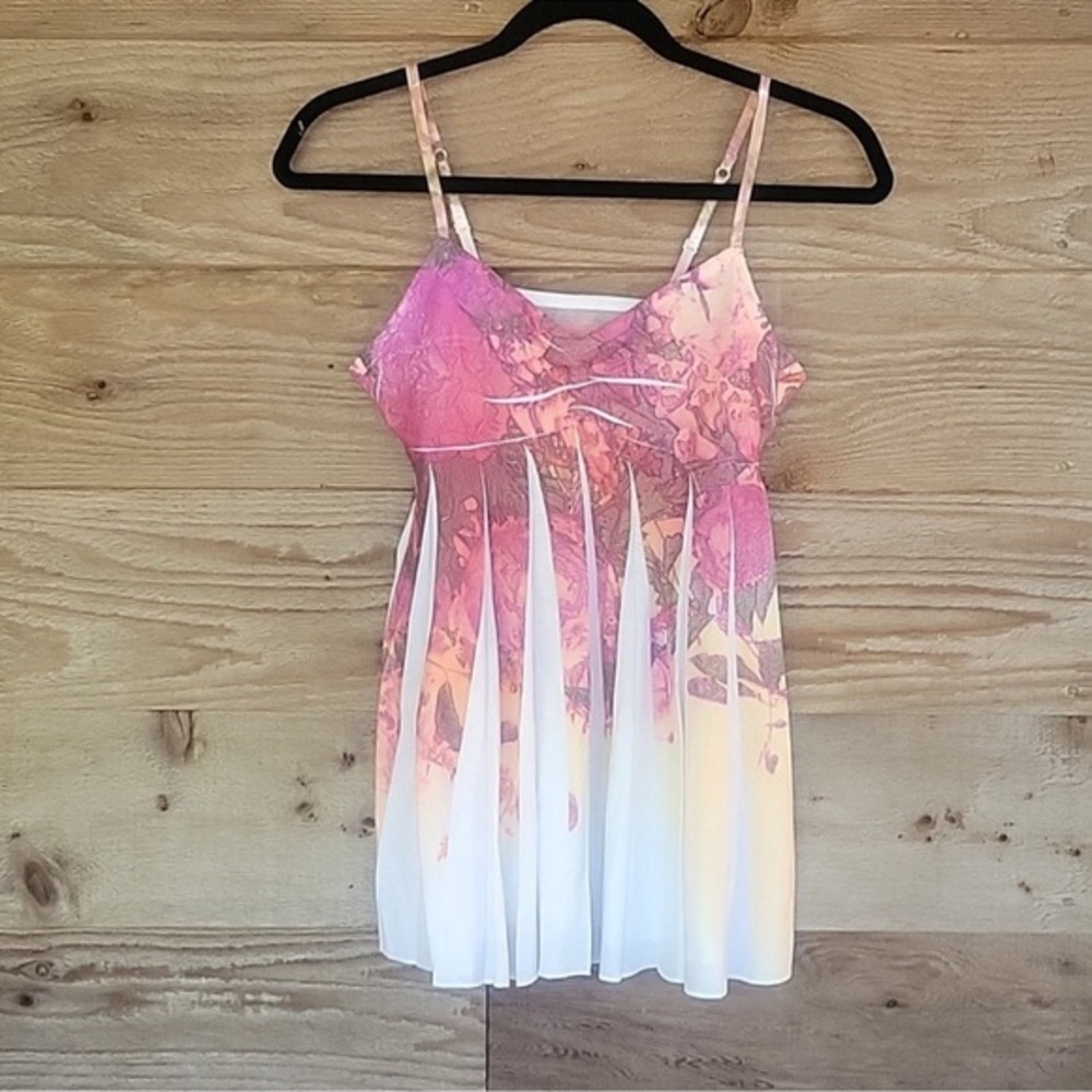 Mudd White and Pink Swing Top Camisole Size Small